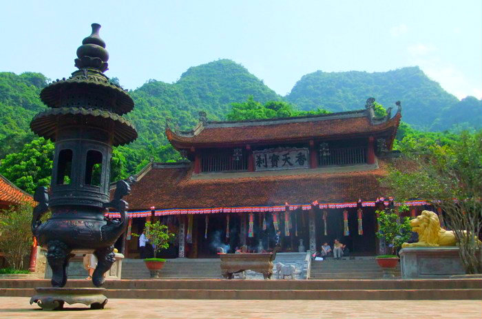 The Perfume Pagoda Highlights image