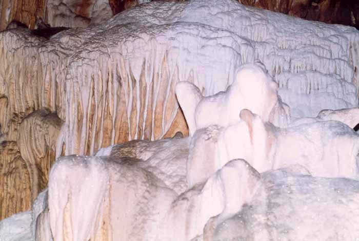 Limestone Formation image