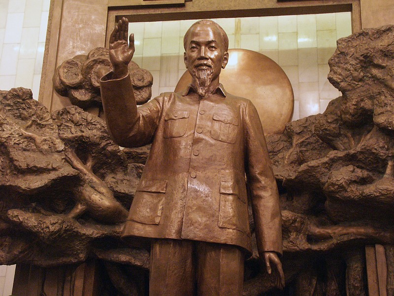 Ho Chi Minh's Mausoleum Highlights image