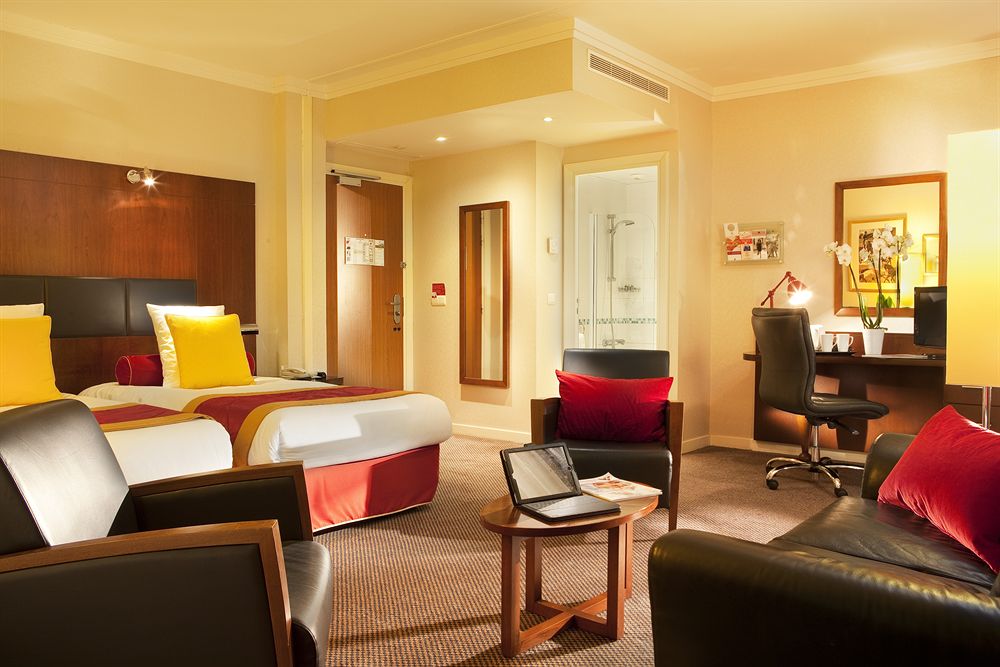 Guestroom