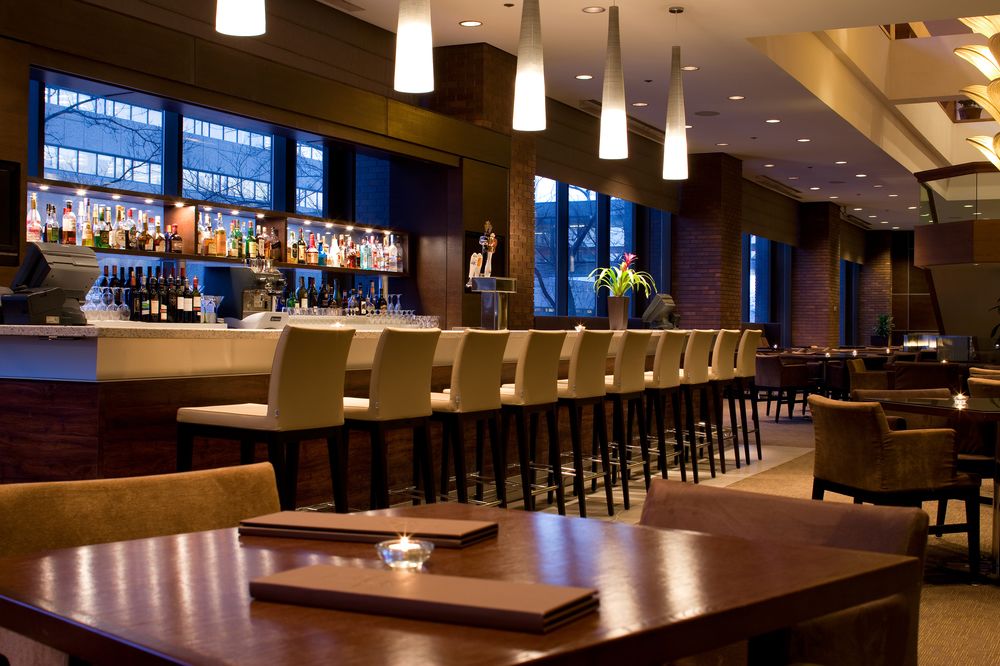 Hotel Bar