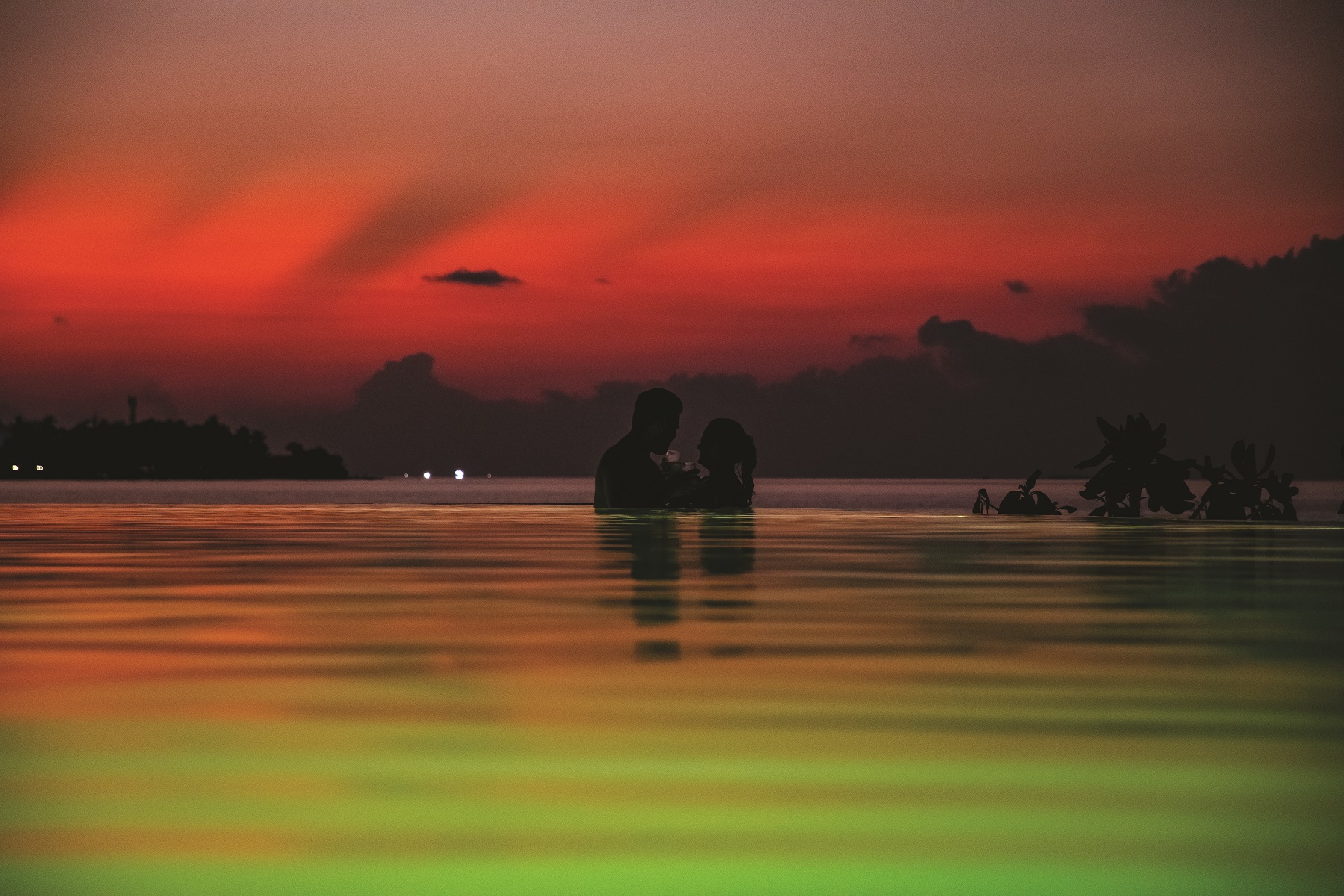 Swing Bar Sunset Couple