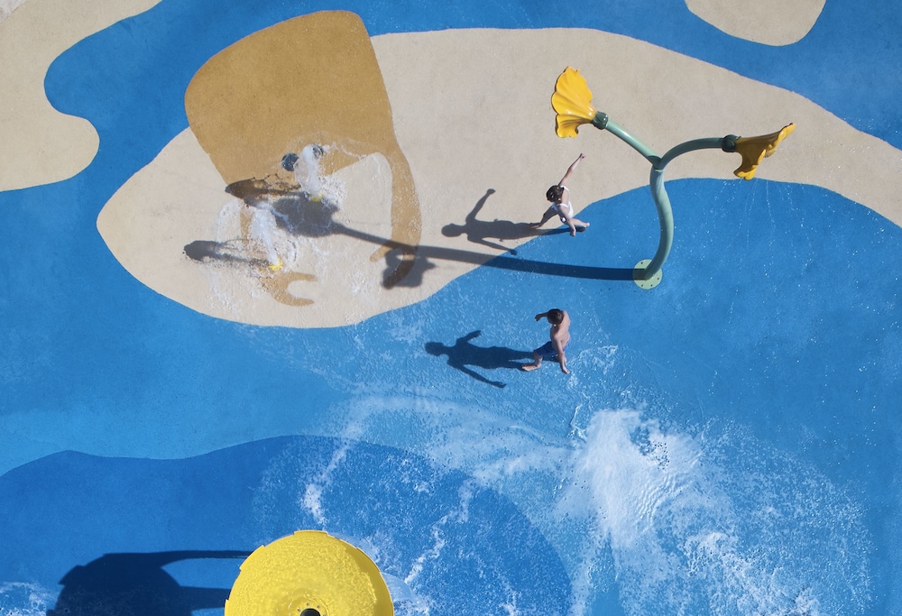 Childrens Play Area - Outdoor